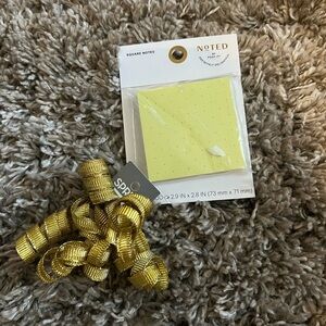 NWT Spritz bow tag and post‎ it notes